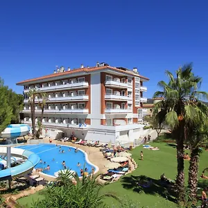 Gran Garbi Mar & Aquasplash Hotel