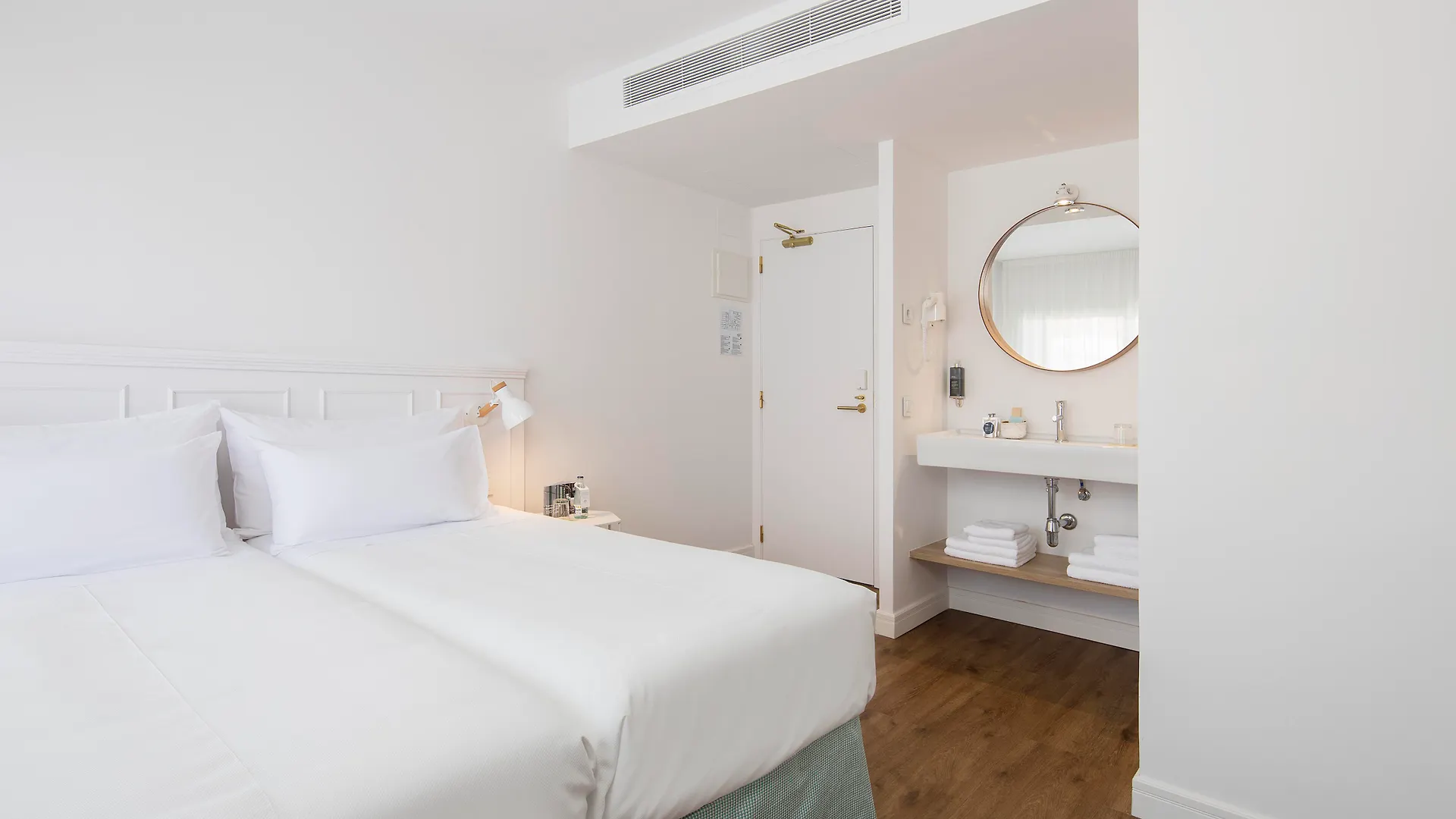 ****  The 15Th Boutique Hotel By Bondia Group (Adults Only) 滨海略雷特 西班牙