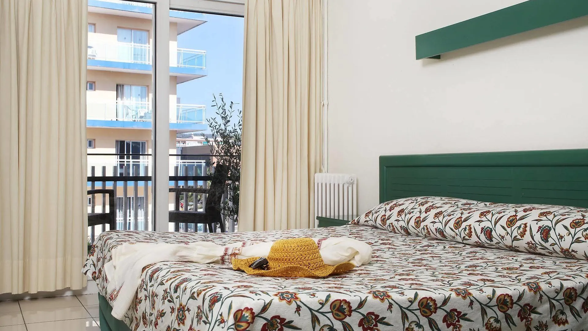 The 15Th Boutique Hotel By Bondia Group (Adults Only) 滨海略雷特 4*,